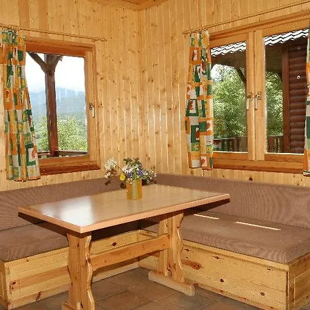 Camping La Cerdanya Szálloda Prullans