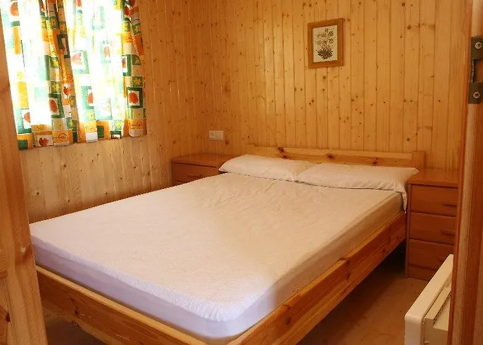 Otel Camping La Cerdanya